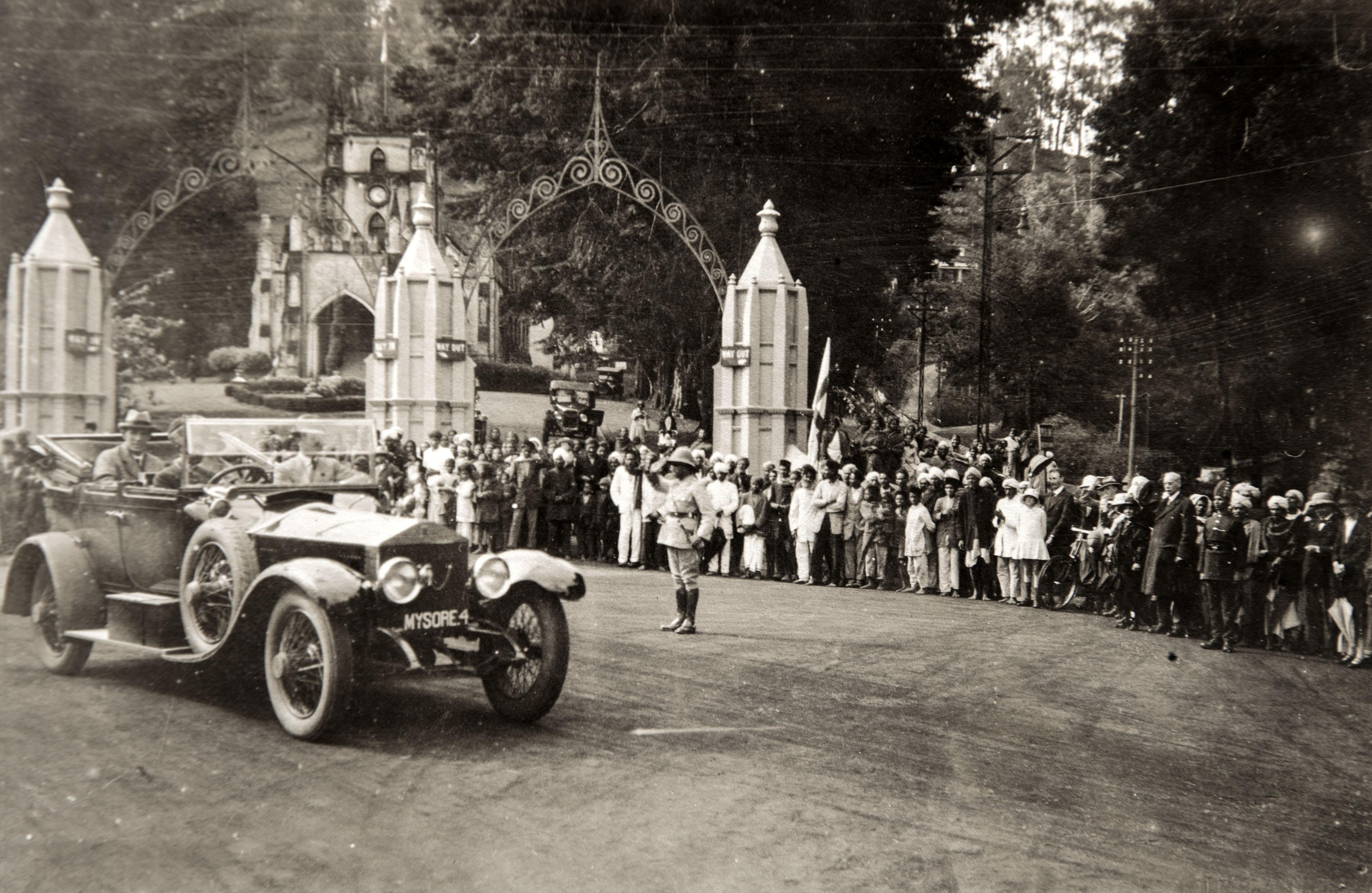 Проезд в Индию - виконт Гошен прибывает в Мадрас на СС Мадура в 1924 году, чтобы стать губернатором Кредит: PhilYeomans / BNPS