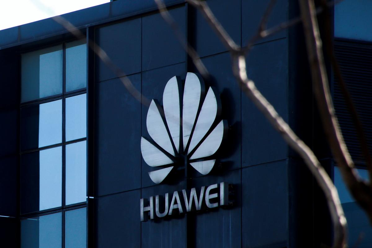 В Huawei отвергли утверждение, что продукты компании могут представлять угрозу чешской безопасности